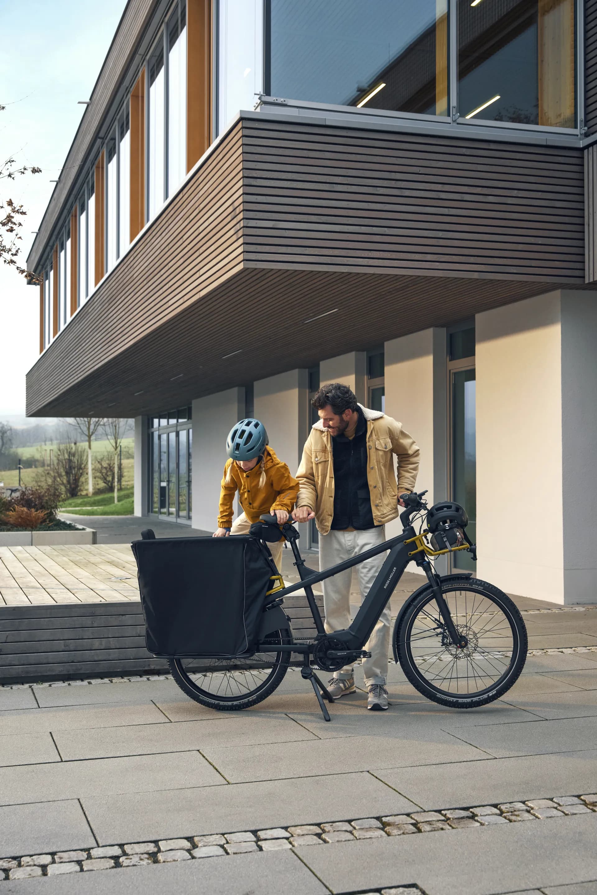 Vélo cargo électrique
