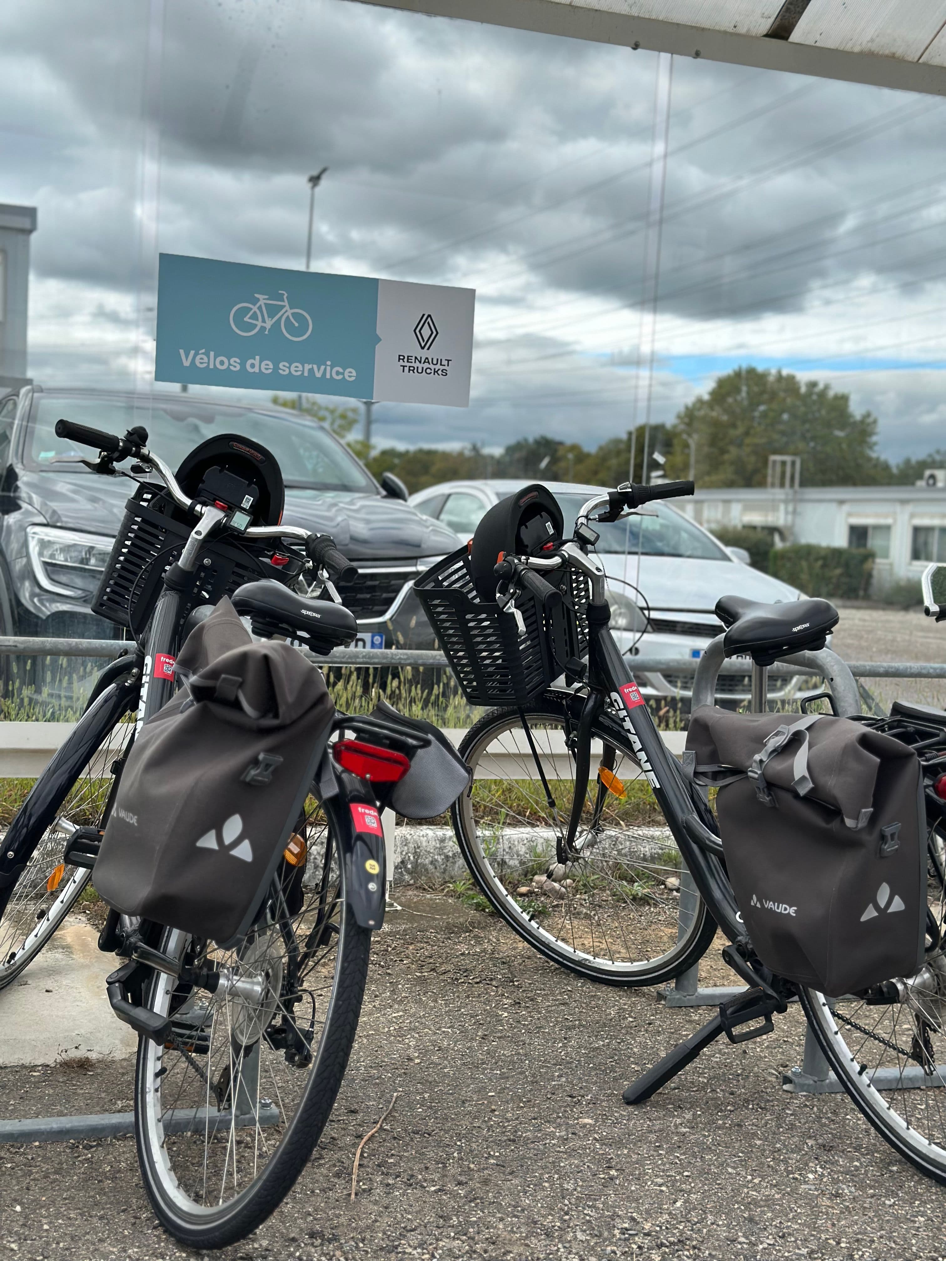 Renault Trucks : Le vélo partagé révolutionne la mobilité interne sur site industriel